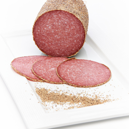 Peper & kruidencoating op salami