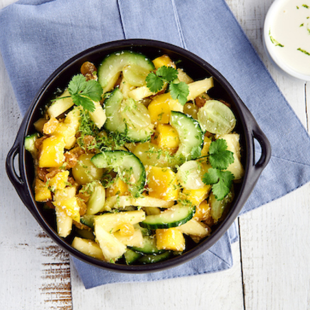 Salade van ananas, mango en kokos