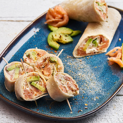 Wrap met gerookte zalm en avocado